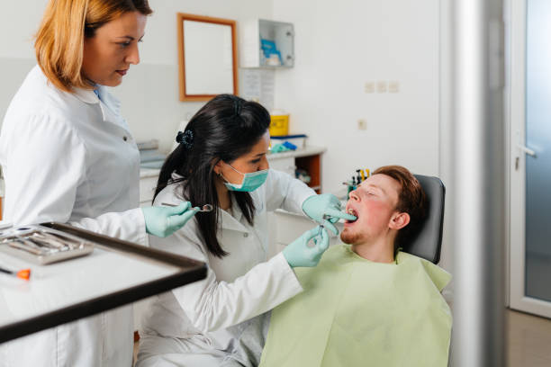 Best Emergency Root Canal Treatment in Martins Ferry, OH